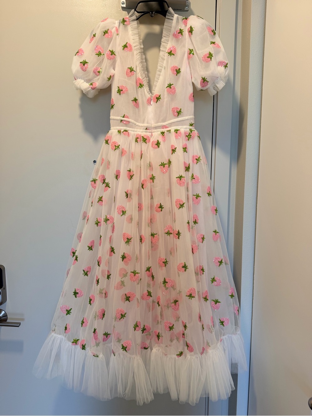 Lirika Matoshi White Strawberry Midi Dress - Picture 5 of 9